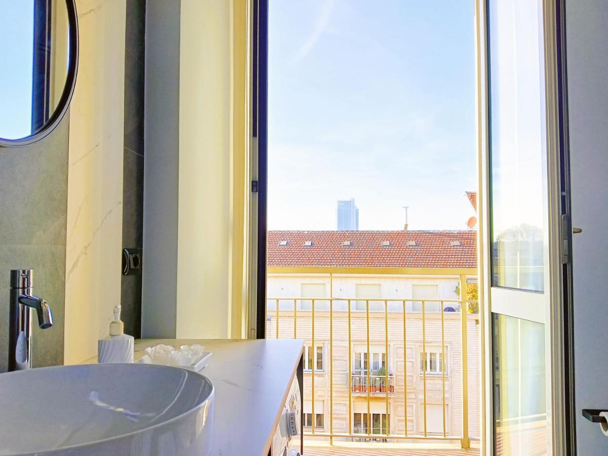 Il Sogno In Valigia Apartment Turin Bagian luar foto