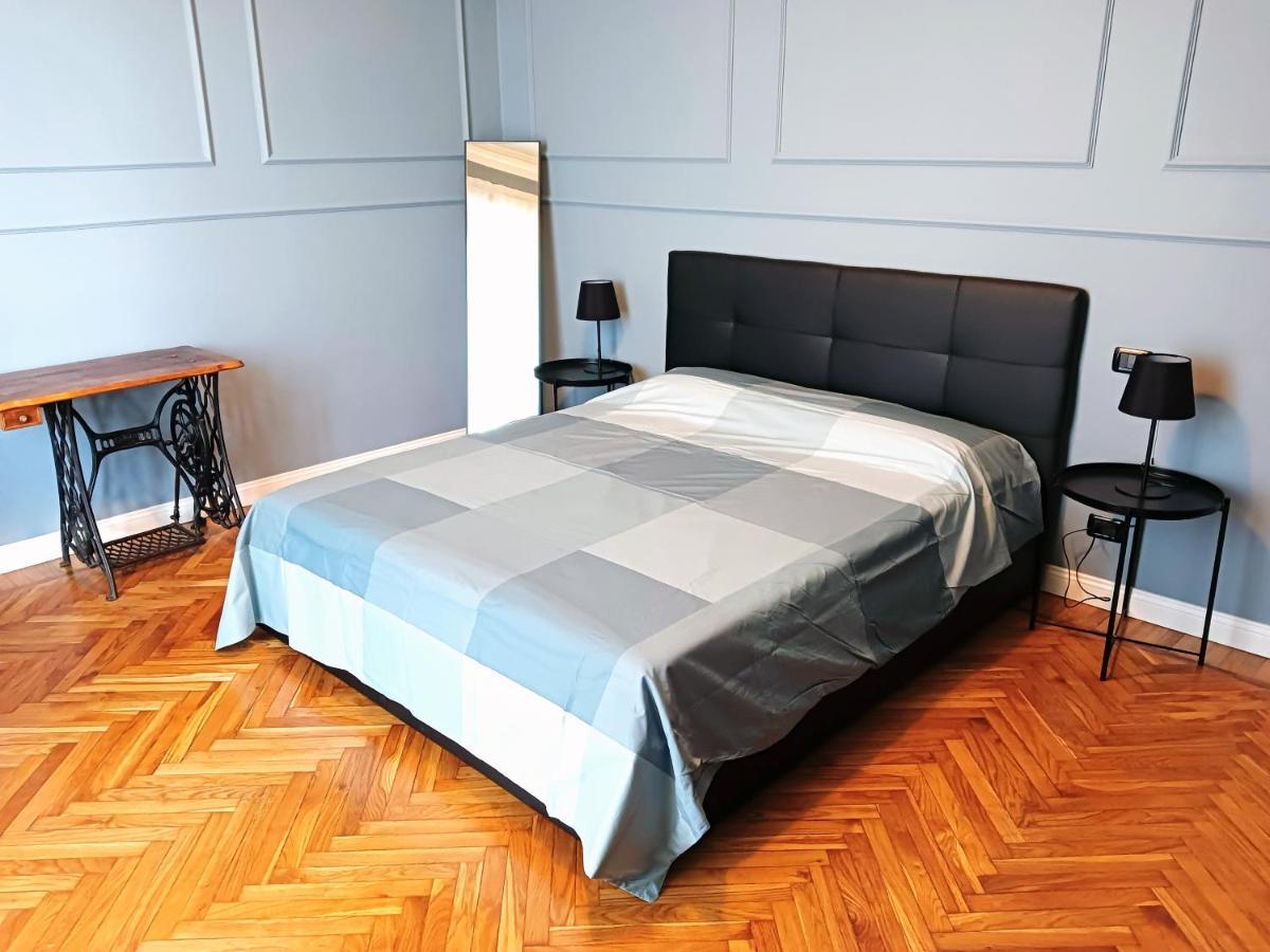 Il Sogno In Valigia Apartment Turin Bagian luar foto